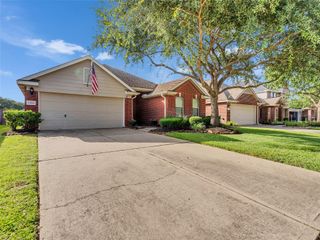 13522 Northsun Lane, Cypress, TX 77429