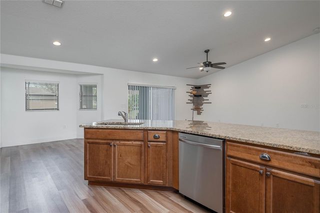 343 DINNER LAKE COURT, Lake Wales, FL 33859