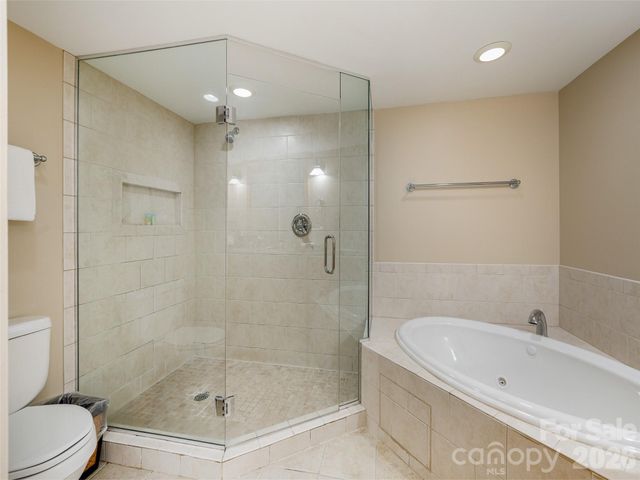 208 Bowling Park Road 208, Asheville, NC 28803