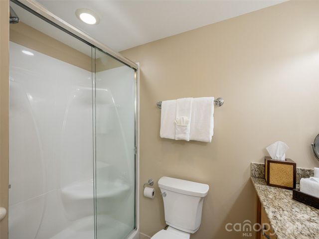 208 Bowling Park Road 208, Asheville, NC 28803