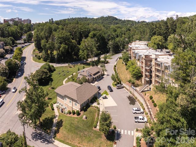 208 Bowling Park Road 208, Asheville, NC 28803