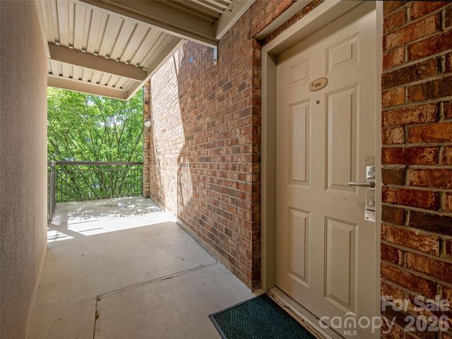 208 Bowling Park Road 208, Asheville, NC 28803