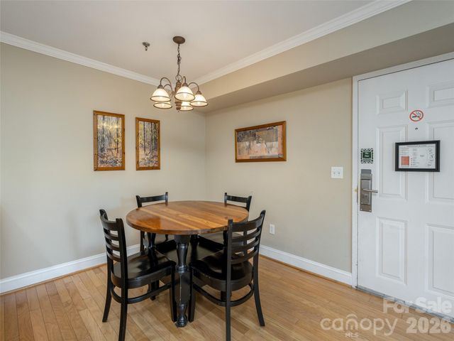 208 Bowling Park Road 208, Asheville, NC 28803