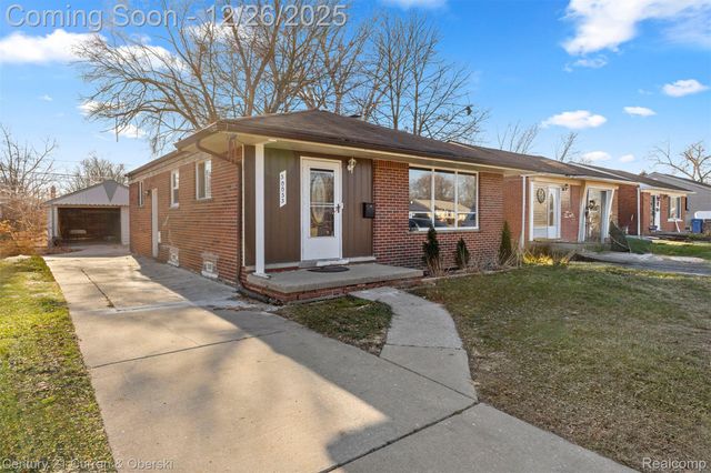 30033 Avondale Street, Inkster, MI 48141