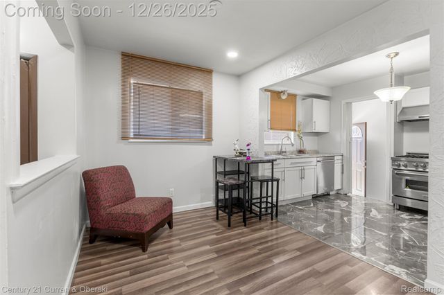 30033 Avondale Street, Inkster, MI 48141