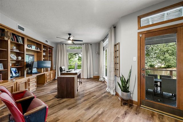 7 Claridge Court, Conroe, TX 77304