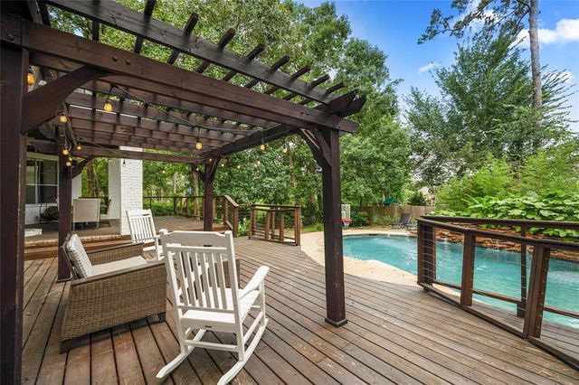 7 Claridge Court, Conroe, TX 77304