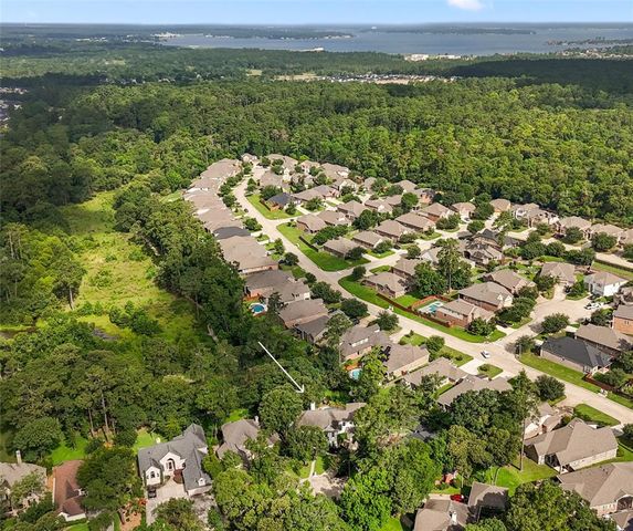 7 Claridge Court, Conroe, TX 77304