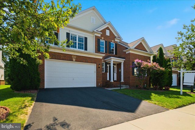 23276 FALLEN HILLS DR, Brambleton, VA 20148