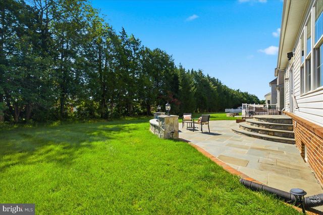 23276 FALLEN HILLS DR, Brambleton, VA 20148