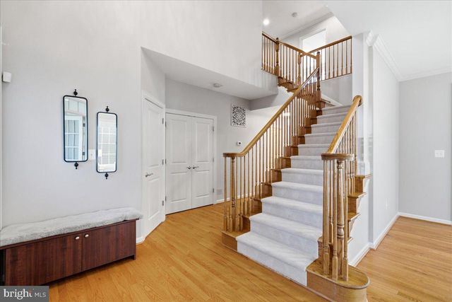 23276 FALLEN HILLS DR, Brambleton, VA 20148