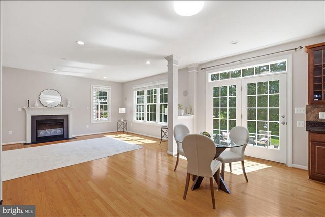 23276 FALLEN HILLS DR, Brambleton, VA 20148