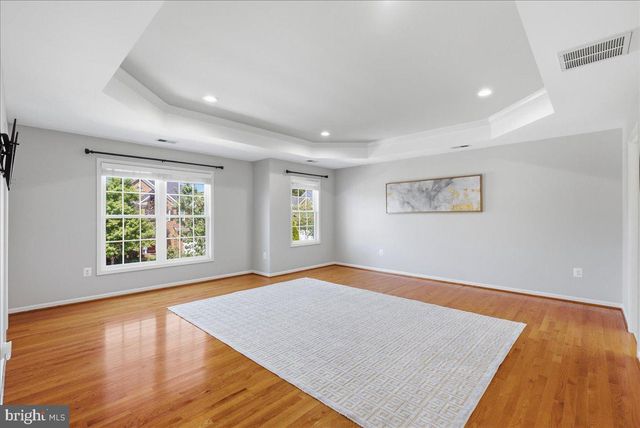 23276 FALLEN HILLS DR, Brambleton, VA 20148