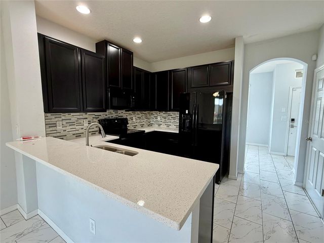 7011 WHITE TREETOP PLACE, Riverview, FL 33578