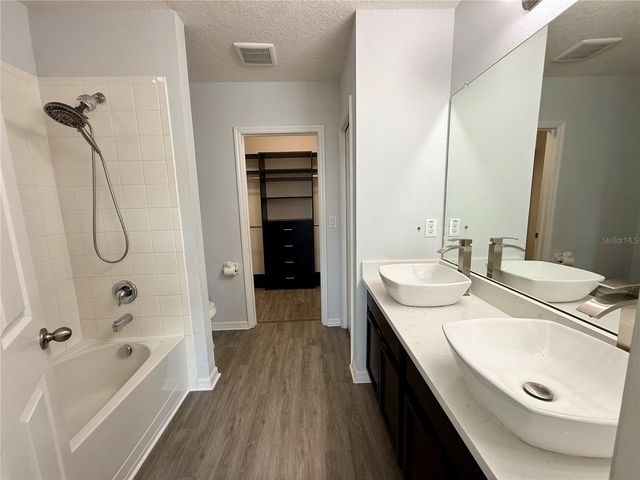 7011 WHITE TREETOP PLACE, Riverview, FL 33578