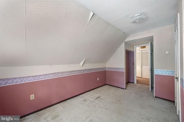 275 HOFFMAN RD, Gettysburg, PA 17325