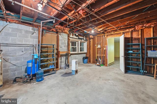 275 HOFFMAN RD, Gettysburg, PA 17325