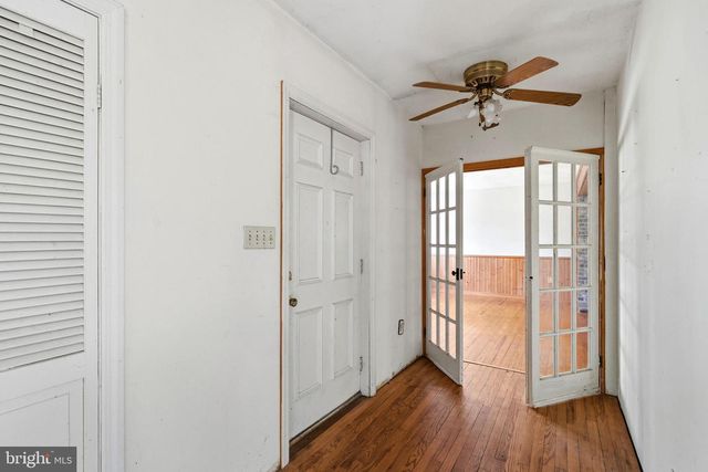 275 HOFFMAN RD, Gettysburg, PA 17325
