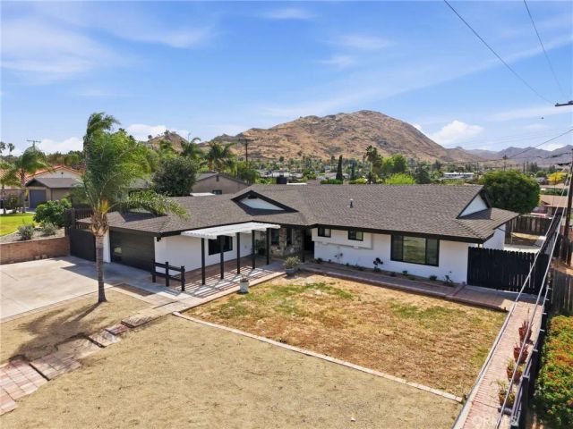 22783 Brentwood, Grand Terrace, CA 92313
