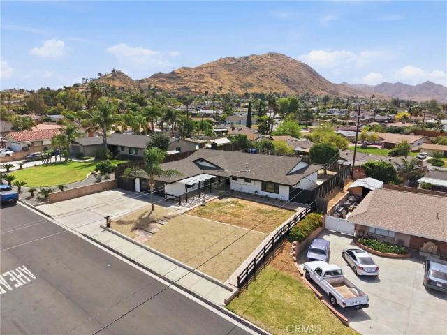 22783 Brentwood, Grand Terrace, CA 92313