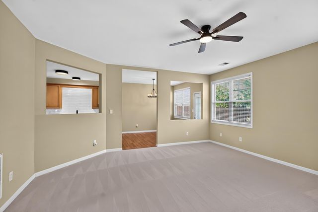 2517 Denburn Court, Lexington, KY 40511