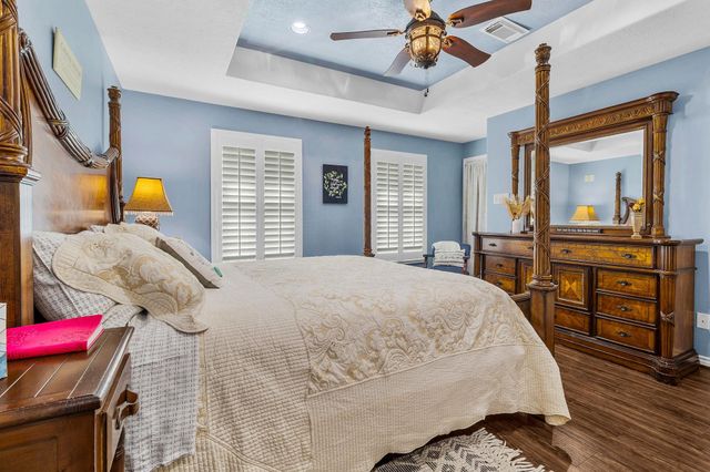 145 Idlewilde Drive, Onalaska, TX 77360