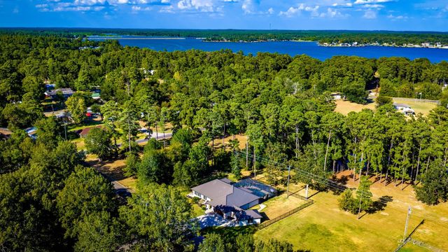 145 Idlewilde Drive, Onalaska, TX 77360