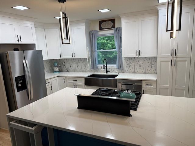1500 McAdoo Drive SW, Marietta, GA 30064