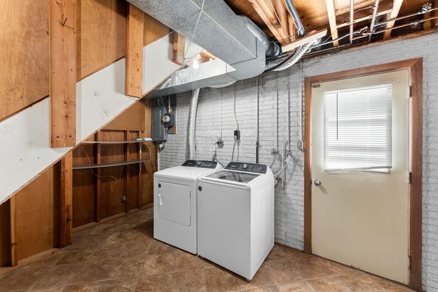 4233 Warren Street, Davenport, IA 52806