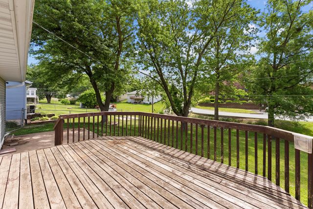 4233 Warren Street, Davenport, IA 52806