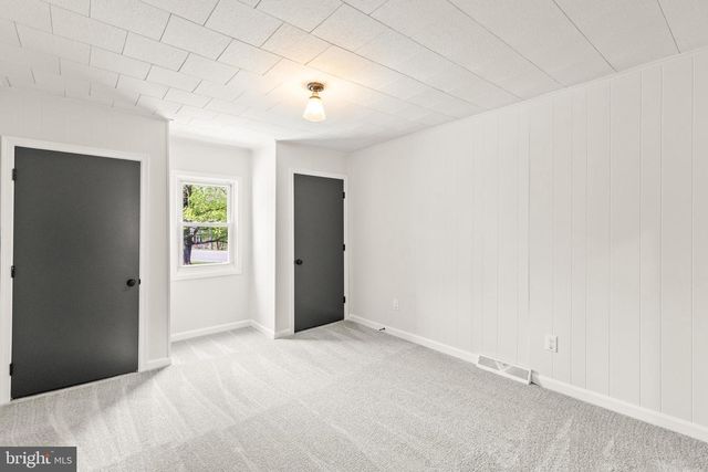 941 CONEWAGO CREEK RD, Manchester, PA 17345