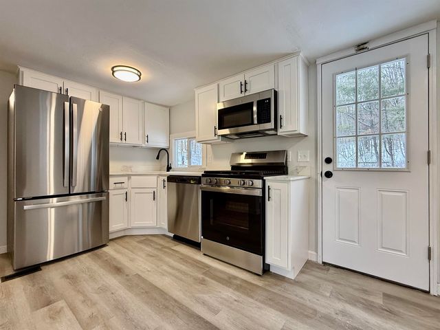 201 Parade Road, Meredith, NH 03253