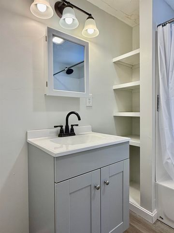 201 Parade Road, Meredith, NH 03253