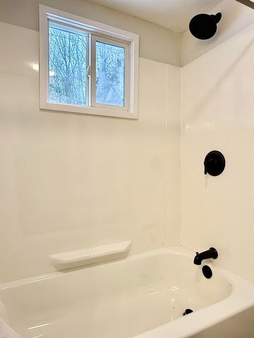 201 Parade Road, Meredith, NH 03253