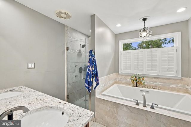 14 BALLANTRAE CT, Stafford, VA 22554
