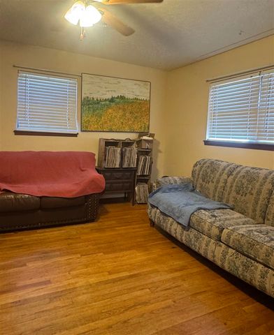 5324 NW Glenn Ave, Lawton, OK 73505