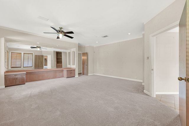 933 Mobley Road, Cedar Hill, TX 75104