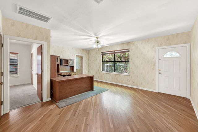 933 Mobley Road, Cedar Hill, TX 75104