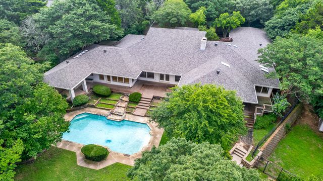 933 Mobley Road, Cedar Hill, TX 75104