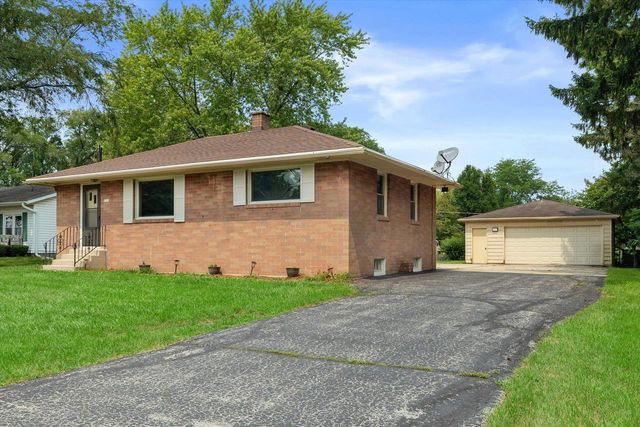 3316 3 Mile ROAD, Racine, WI 53404