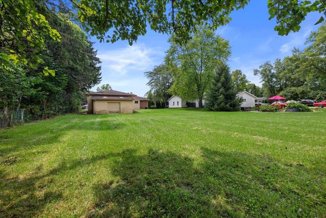 3316 3 Mile ROAD, Racine, WI 53404