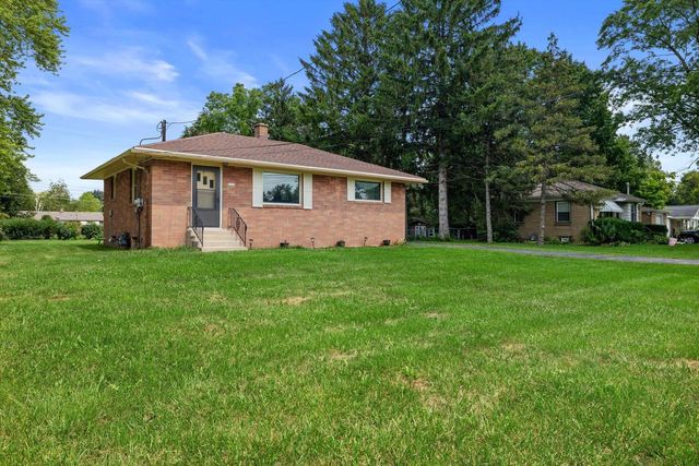 3316 3 Mile ROAD, Racine, WI 53404