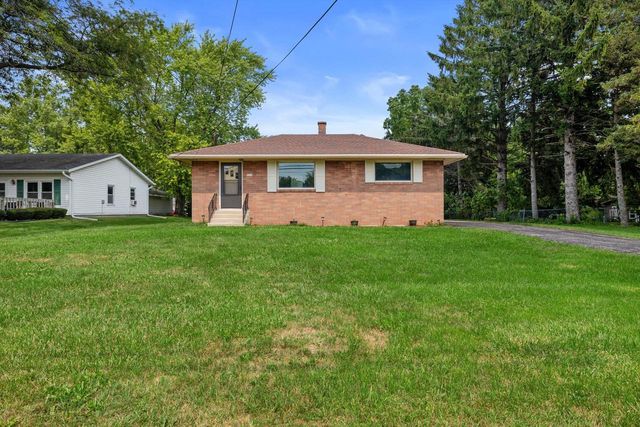 3316 3 Mile ROAD, Racine, WI 53404