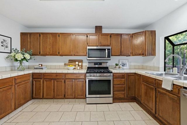 675 Western Avenue, Brookdale, CA 95007