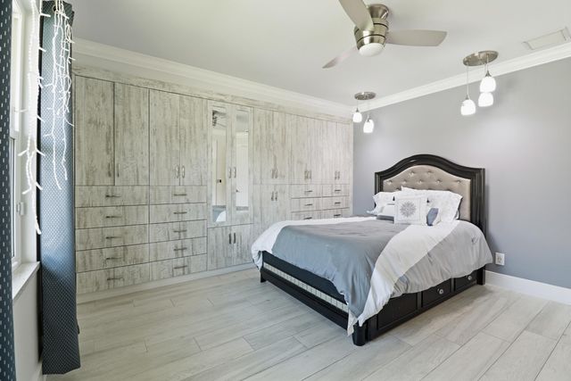 1424 Primrose Lane, Wellington, FL 33414