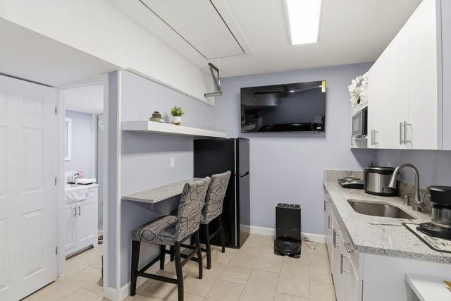 1424 Primrose Lane, Wellington, FL 33414