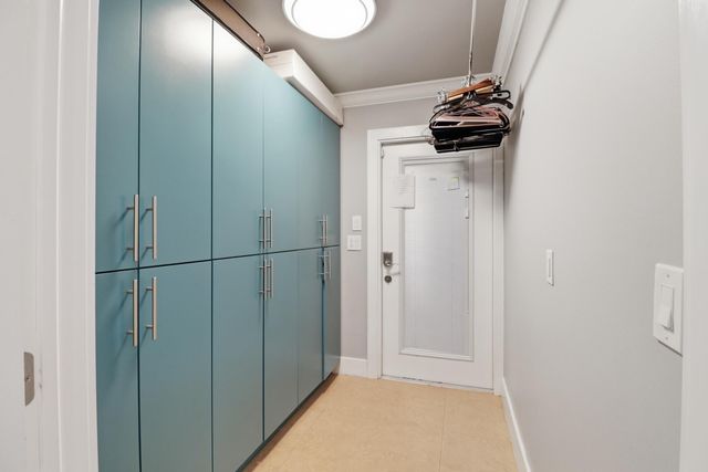 1424 Primrose Lane, Wellington, FL 33414