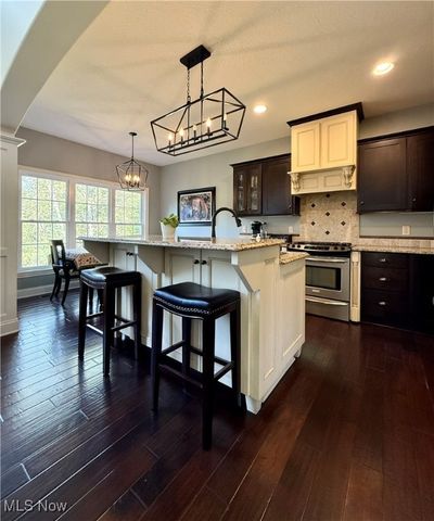 1032 Foxglove Circle, Cuyahoga Falls, OH 44223