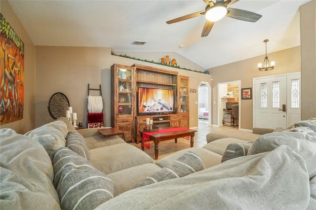 2241 SUMMER RAYE COURT, St Cloud, FL 34772