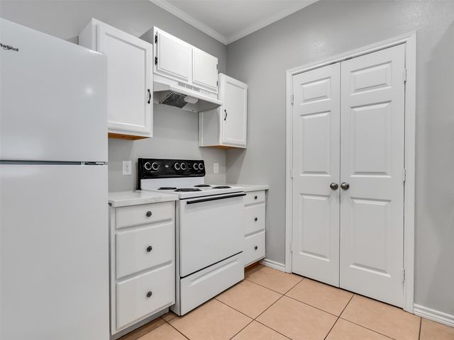 104 Longstreet Road 2, Willis, TX 77378